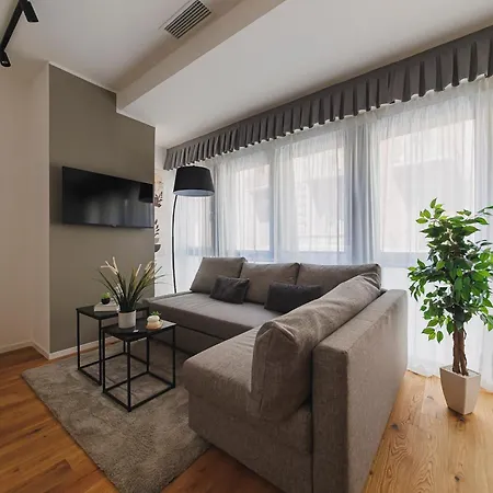 Apartment Maison Melo - Exclusive Downtown Center *