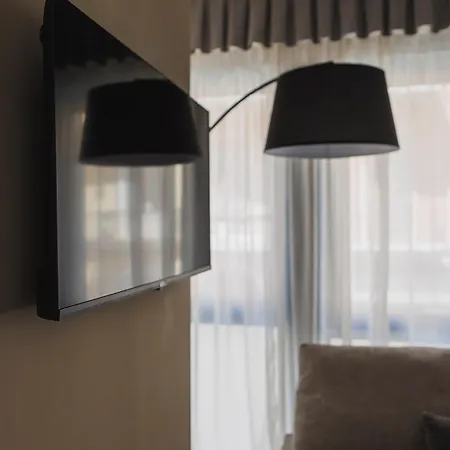 Maison Melo - Exclusive Downtown Center Apartment