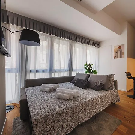 Maison Melo - Exclusive Downtown Center Apartment Bari