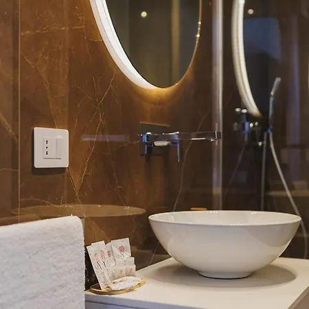 Apartment Maison Melo - Exclusive Downtown Center